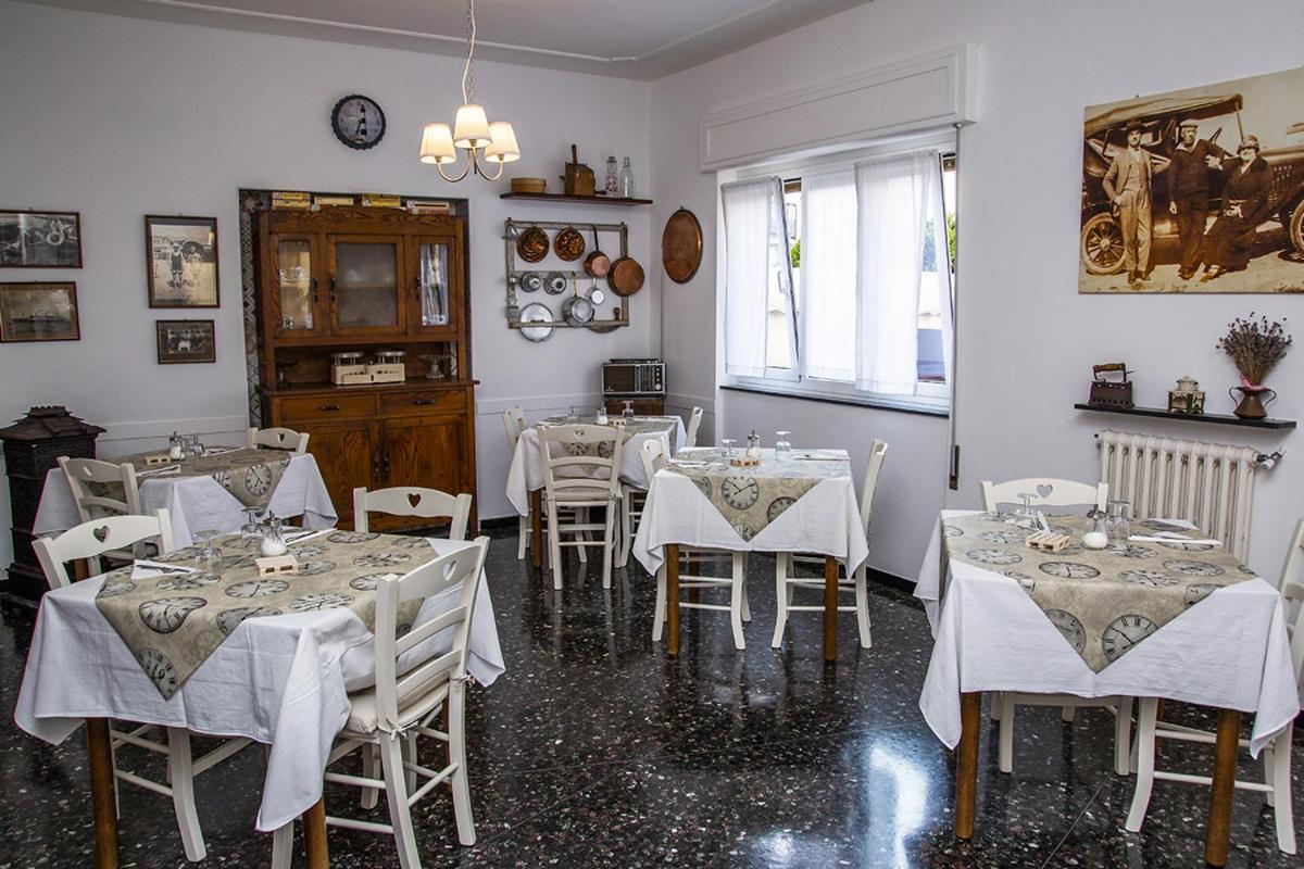 B&B Hotel Costa Azzurra Spotorno Eksteriør bilde